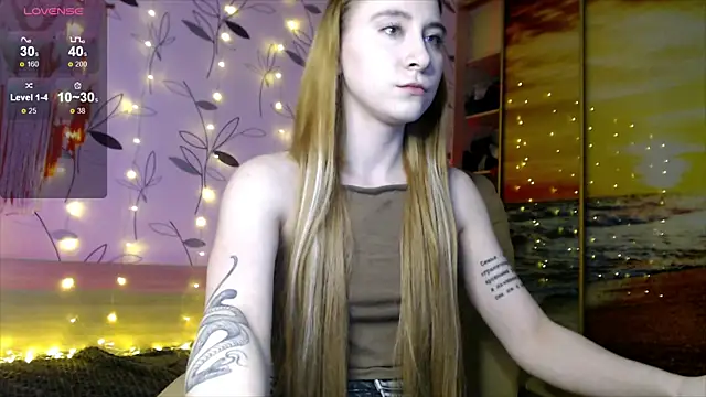 Snapshot of Ivy_dean chatting on 03.07.25 Ivy dean online show from 03.07.25