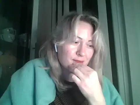 Mary888x online show from 02.18.25