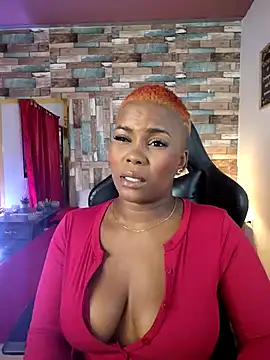 Snapshot of DashaSousaa chatting on 05.04.26 DashaSousaa online show from 05.04.26