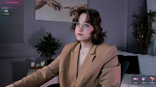 Rada Woods online show from 02.28.25