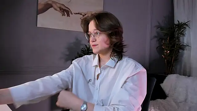 Rada Woods online show from 03.07.25