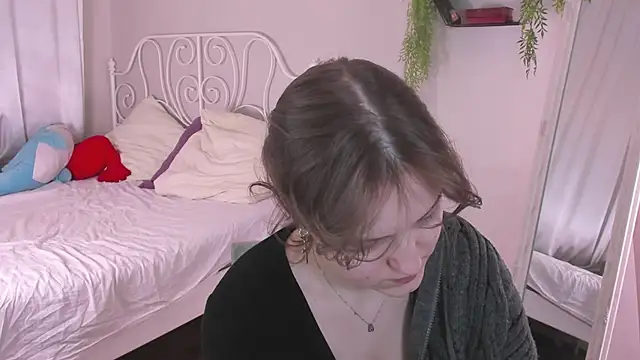 Rada Woods online show from 03.21.25