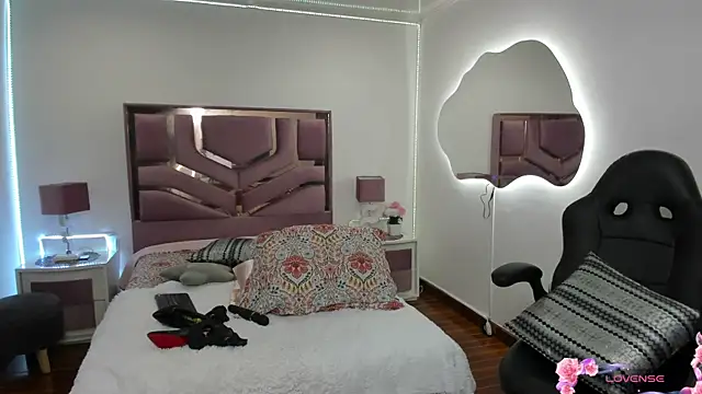 MollyCraft online show from 02.17.25