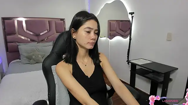 MollyCraft online show from 02.28.25