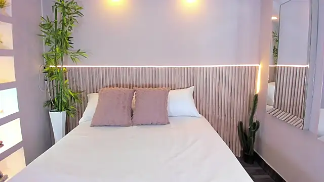 Snapshot of GeorginaReyes chatting on 01.10.26 GeorginaReyes online show from 01.10.26