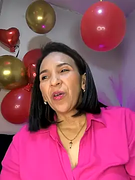 Mrsvictoriaaa online show from 02.18.25