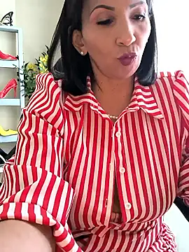 Mrsvictoriaaa online show from 06.11.26