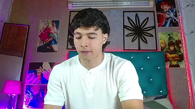 LiamAndrewzz online show from 04.30.26
