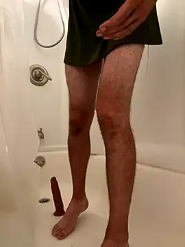 QueenM3 online show from 09.28.25