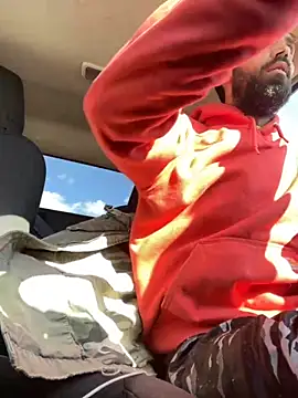 QueenM3 online show from 10.08.25