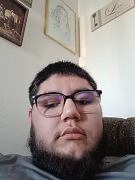 Snapshot of Bigdaddy-Marc chatting on 05.17.26 Bigdaddy-Marc online show from 05.17.26