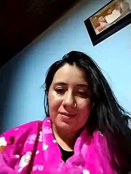 Snapshot of sweetie__annieee chatting on 10.12.25 sweetie annieee online show from 10.12.25