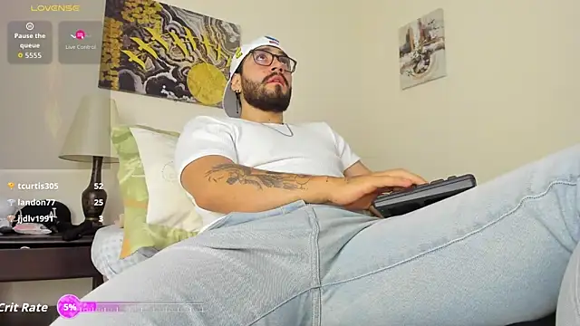 Snapshot of jeyco_santino chatting on 02.04.26 jeyco santino online show from 02.04.26