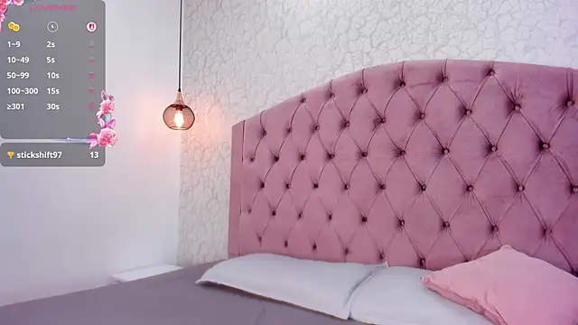 Snapshot of Charliee_Jhonson_ chatting on 09.23.25 Charliee Jhonson online show from 09.23.25