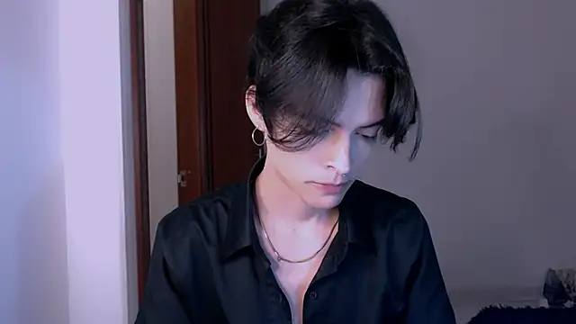 Snapshot of gunther_hda chatting on 02.28.25 gunther hda online show from 02.28.25