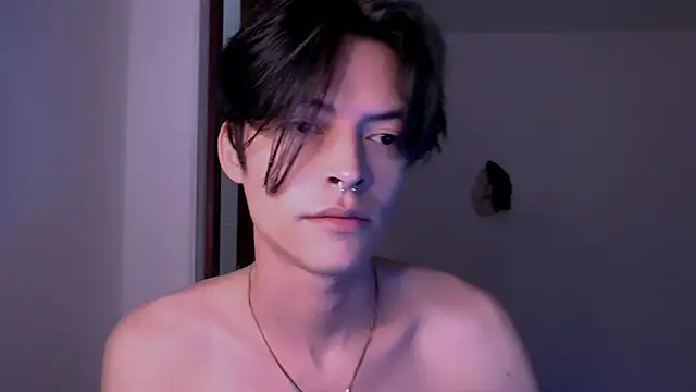 Snapshot of gunther_hda chatting on 03.04.25 gunther hda online show from 03.04.25