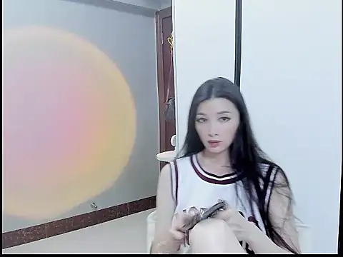 Snapshot of A_dabo chatting on 10.18.25 A dabo online show from 10.18.25