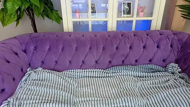 PaigePrado online show from 05.08.26