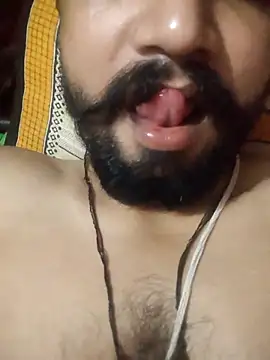 Snapshot of yourindianfellow chatting on 10.05.25 yourindianfellow online show from 10.05.25