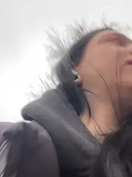 AlishaPrettyBlade online show from 03.18.25