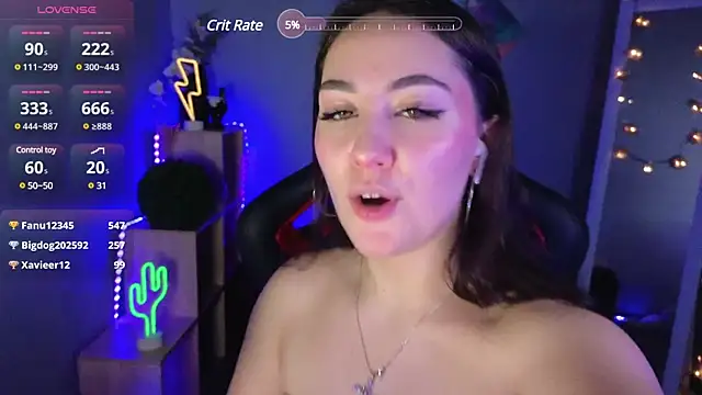 AshleySkott  online show from 02.24.25