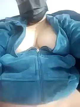 Snapshot of DesiLeela chatting on 02.20.25 DesiLeela online show from 02.20.25