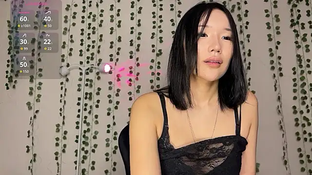 Snapshot of Asian_Vi chatting on 02.06.26 Asian Vi online show from 02.06.26