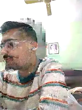 Snapshot of hornypurush chatting on 12.22.25 hornypurush online show from 12.22.25