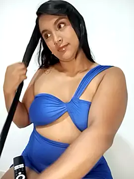 victoria roussee online show from 02.23.25