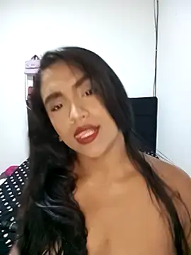 victoria roussee online show from 03.02.25