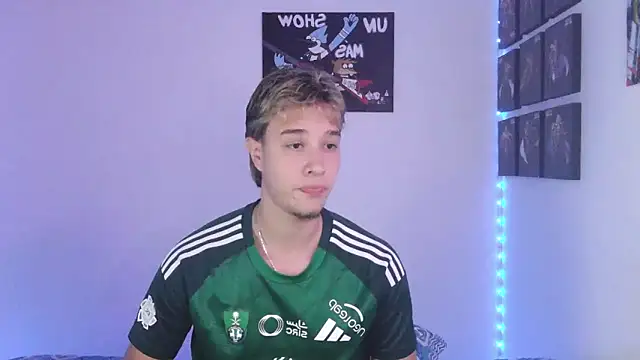 Snapshot of jack_walker190 chatting on 10.15.25 jack walker190 online show from 10.15.25