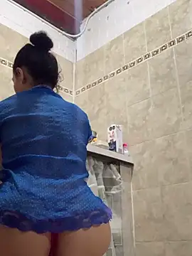 NatashaRex online show from 12.20.25