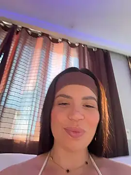 Snapshot of segb chatting on 11.13.25 segb online show from 11.13.25