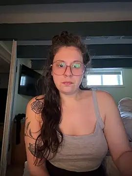 Snapshot of Rosiee69_ chatting on 03.04.25 Rosiee69 online show from 03.04.25