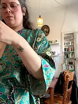 Snapshot of Rosiee69_ chatting on 03.11.25 Rosiee69 online show from 03.11.25