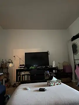 Snapshot of Rosiee69_ chatting on 03.18.25 Rosiee69 online show from 03.18.25