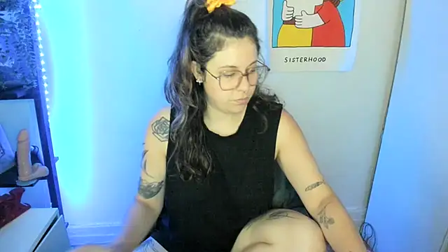 Rosiee69  online show from 06.19.26