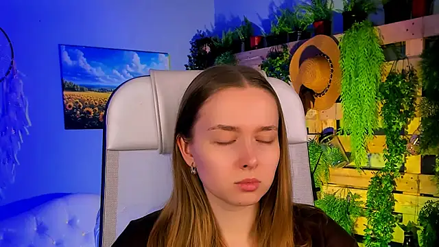 JenniferGraces online show from 10.14.25