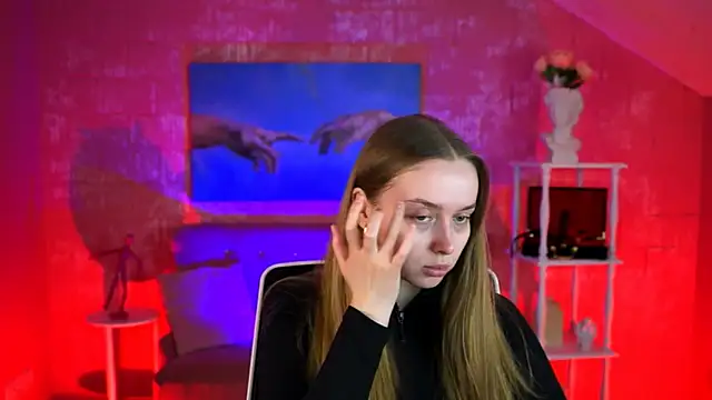 JenniferGraces online show from 04.24.26
