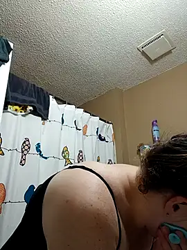 HTXBELLE online show from 09.25.25