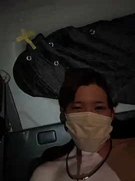 Snapshot of chiba_chan chatting on 03.11.25 chiba chan online show from 03.11.25