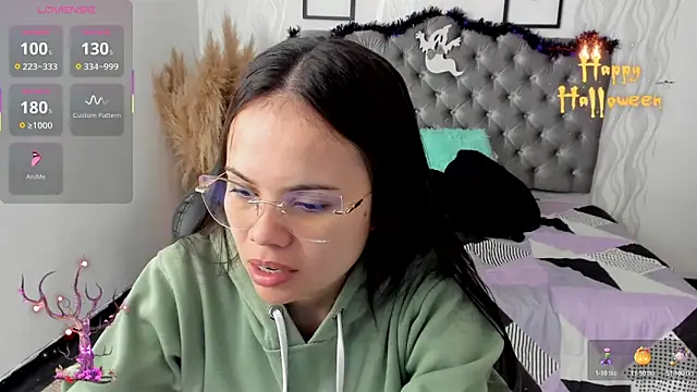 Kath latorre online show from 10.25.25