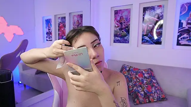 SaharaKramer online show from 03.19.25