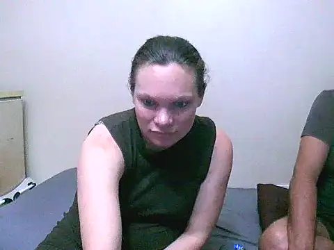 Snapshot of redsparrowXxXx chatting on 10.15.25 redsparrowXxXx online show from 10.15.25