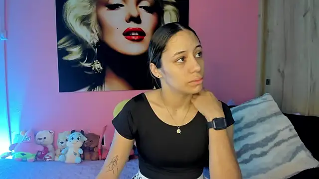 Snapshot of TANIA_06 chatting on 07.20.26 TANIA 06 online show from 07.20.26