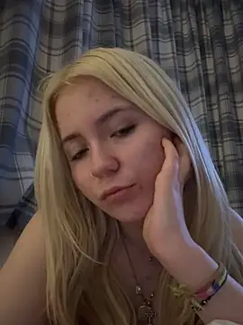 Blondie Sofia Essexbabe online show from 03.08.25