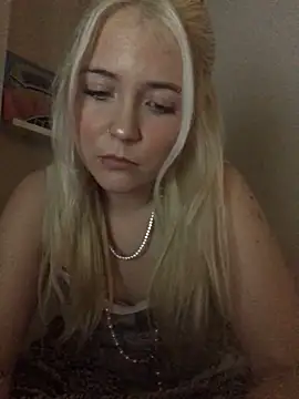 Blondie Sofia Essexbabe online show from 10.05.25