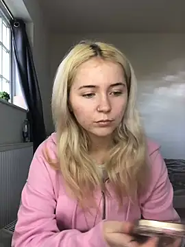 Blondie Sofia Essexbabe online show from 03.18.26