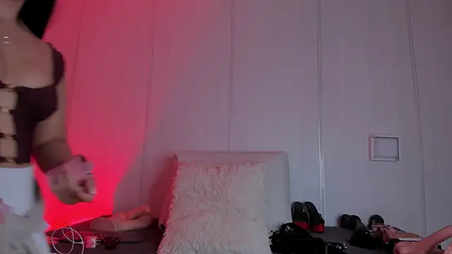 Snapshot of sasha_riverss chatting on 02.17.26 sasha riverss online show from 02.17.26