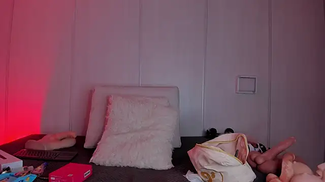 Snapshot of sasha_riverss chatting on 02.18.26 sasha riverss online show from 02.18.26